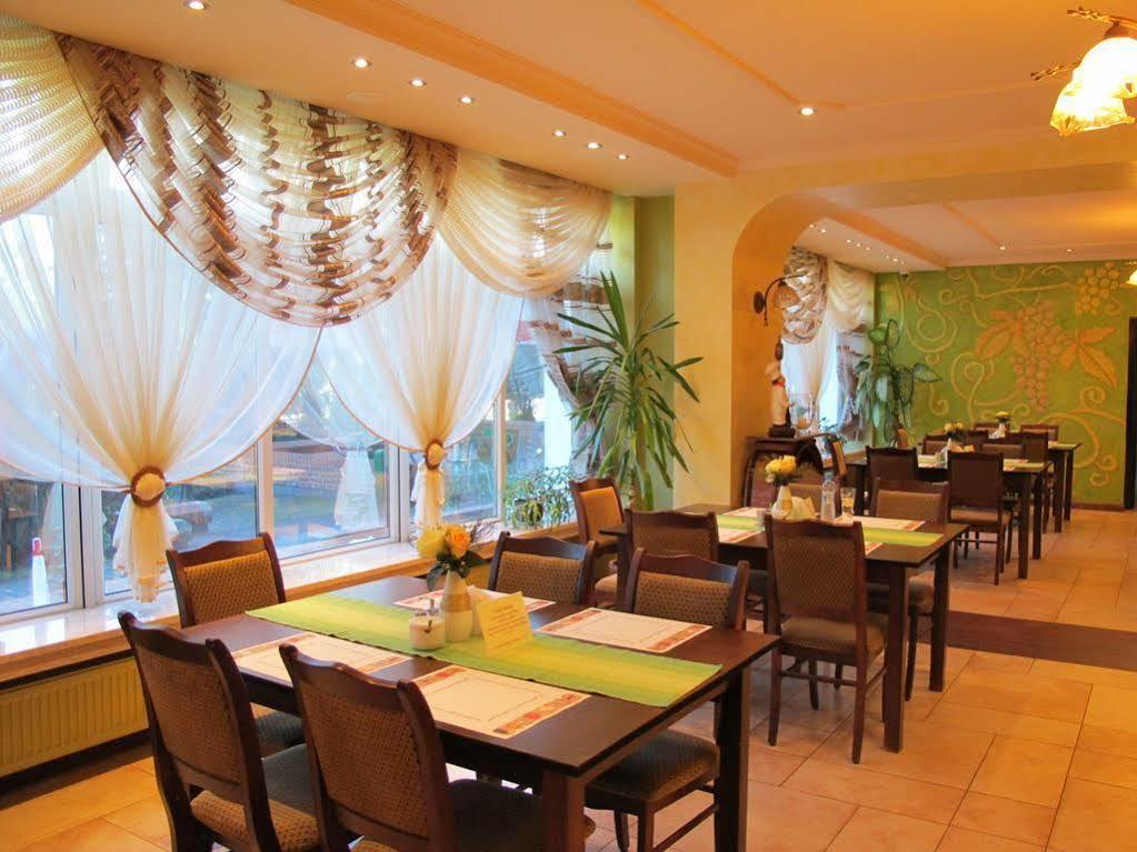 Amelia Zdroj Medical & Spa Iwonicz-Zdrój Εξωτερικό φωτογραφία